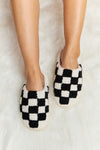 Melody Checkered Print Plush Slide Slippers - Black - lemon blonde boutique